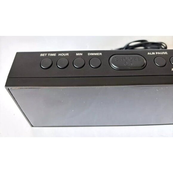 Digital Alarm Clock with USB Charger, Loud Large Display for Heavy Sleepers NEW - Picture 8 of 12